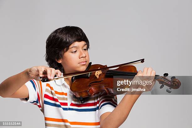 violin - boy violin stockfoto's en -beelden