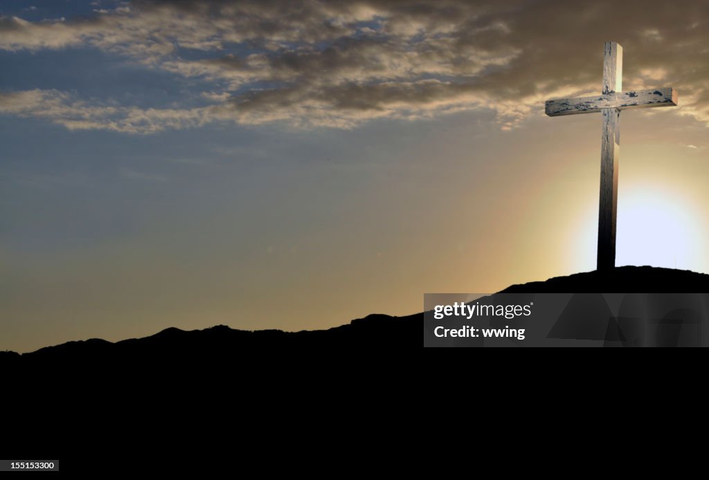 Easter Rugged Cross Easter Morning Rugged Cross High-Res Stock Photo - Getty Images