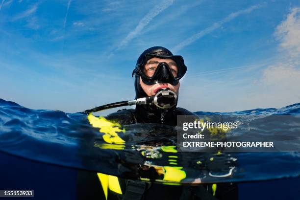 scuba diver - scuba mask stockfoto's en -beelden