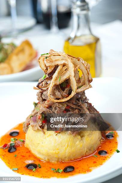 ropa vieja (cuban shredded beef) - cuba food stock pictures, royalty-free photos & images