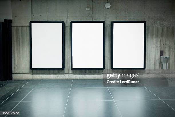urban posters - estação de metro imagens e fotografias de stock