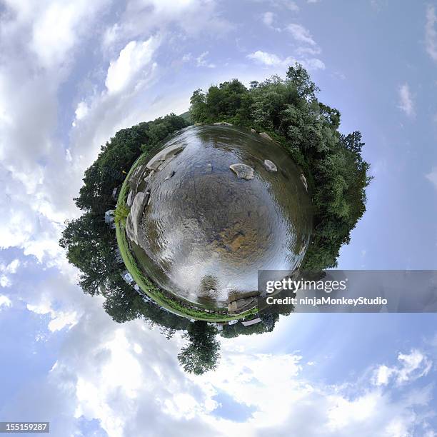 clean newborn earth - 360 degree view stock pictures, royalty-free photos & images