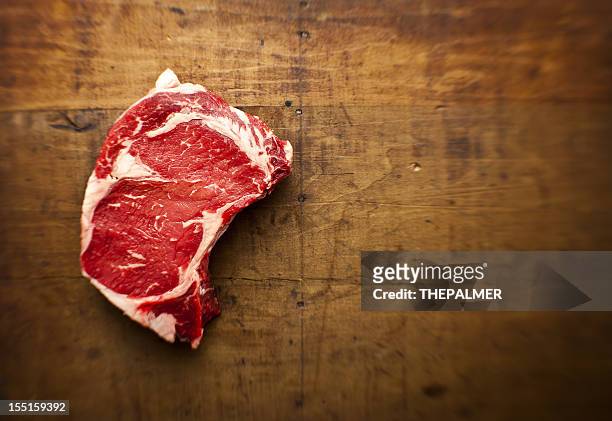 rib-eye-steak - rippensteak stock-fotos und bilder