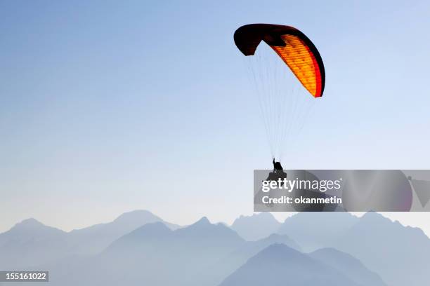 paragliding - paragliding stock pictures, royalty-free photos & images