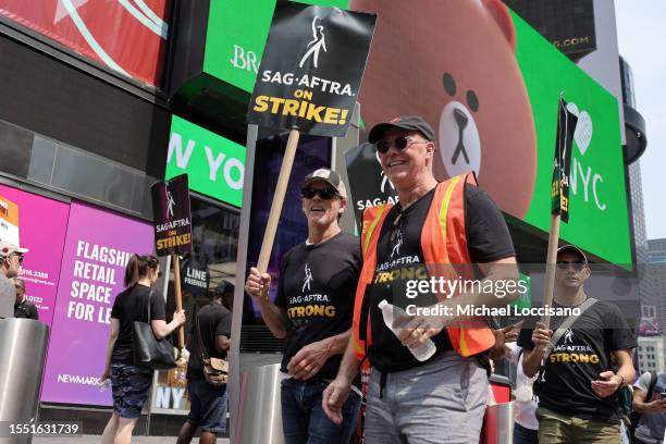 Kevin Bacon and SAG-AFTRA members and supporters protest as the SAG-AFTRA Actors Union Strike continues on Day 5 in front of Paramount Studios at...