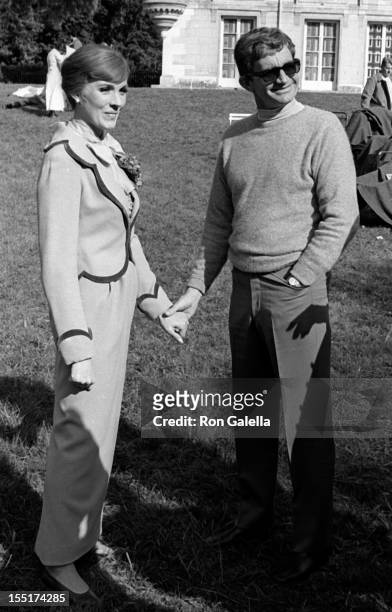 Actress Julie Andrews and director Blake Edwards sighted on location filming "Darling Lili" on September 27, 1968 in Paris, France.