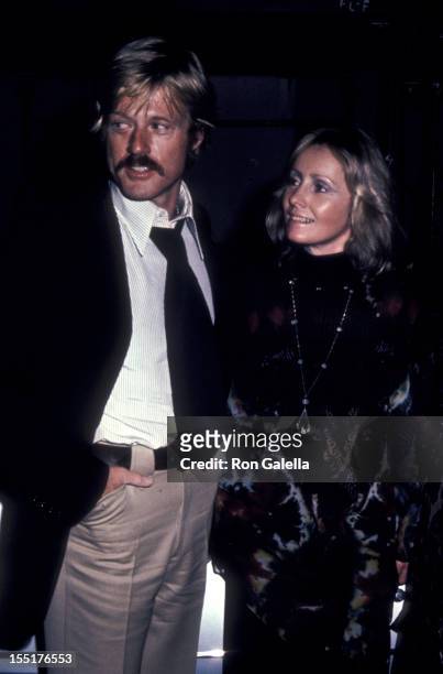 Actor Robert Redford and Lola Redford attend Frank Sinatra Concert on October 13, 1974 at Madison Square Garden in New York City.