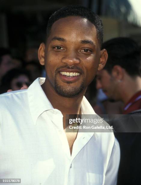 Actor Will Smith attends the "Men in Black" East Hampton Premiere on June 29, 1997 at UA East Hampton Cinema in East Hampton, Long Island, New York.