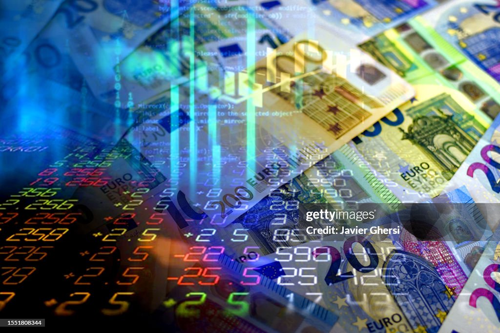 Euro cash banknotes and stock market indicators