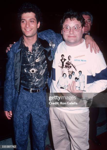 Actors Howie Mandel and Stephen Furst attend the premiere of "A Fine Mess" on March 19, 1986 at the Comedy Store in Hollywood, California.
