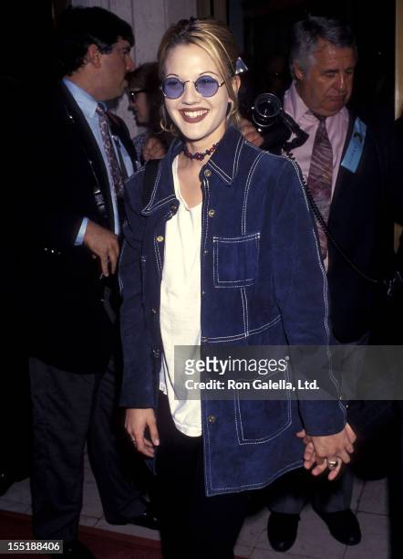 Actress Drew Barrymore attends the "Sliver" Westwood Premiere on May 19, 1993 at Mann National Theatre in Westwood, California.