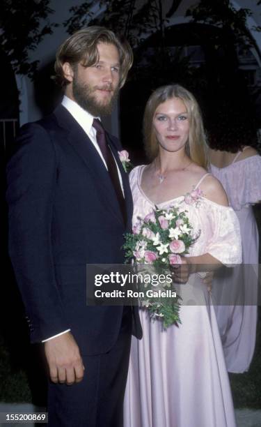 Actor Jeff Bridges and wife Suzie Bridges attend Cindy Bridges Wedding Reception on August 31, 1979 at the Bel Air Hotel in Bel Air, California.