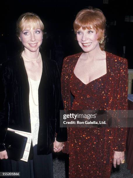 Actress Shirley MacLaine and daughter Sachi Parker attend Irving Berlin's 100th Birthday Celebration on May 11, 1988 at Carnegie Hall in New York...