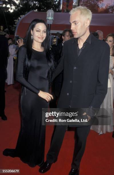 Actress Angelina Jolie and James Haven attend 72nd Annual Academy Awards on March 26, 2000 at the Shrine Auditorium in Los Angeles, California.