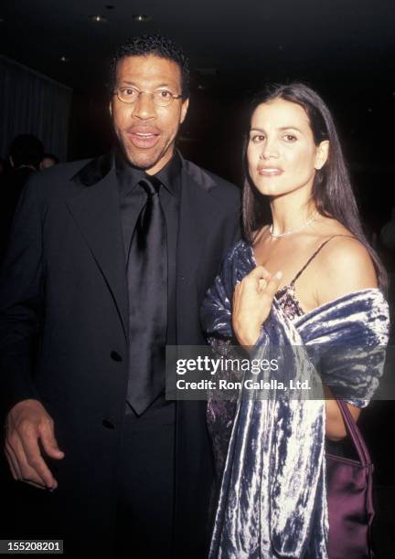 Musician Lionel Richie and Diane Alexander attend T.J. Martel Foundation Gala Honoring Jim Caparro on May 7, 1998 at the New York Hilton Hotel in New...