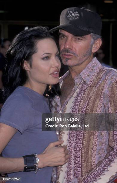 Actress Angelina Jolie and Billy Bob Thornton attend the world premiere of "Gone In 60 Seconds" on June 5, 2000 at Mann Theater in Westwood,...