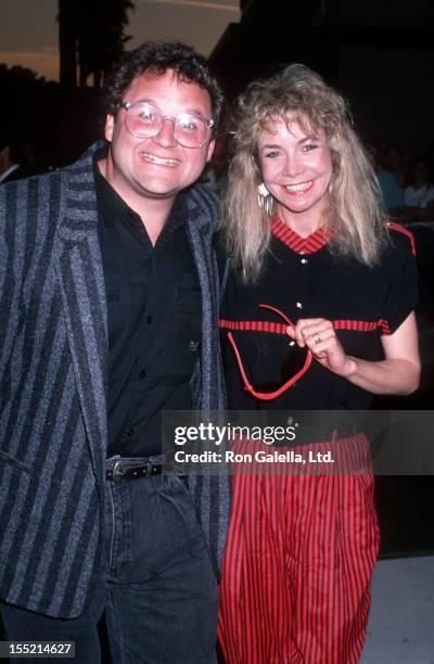 Actor Stephen Furst and wife Lorraine Wright attend the premiere of "Dream Team" on April 4, 1989 at Universal Studios in Universal City, California.