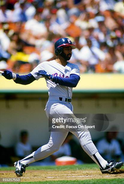 Harold Baines of the Chicago White Sox bats against the Oakland Athletics during an Major League Baseball game circa 1987 at the Oakland-Alameda...