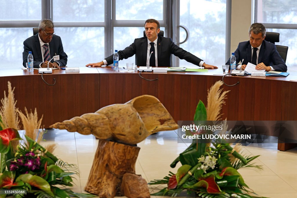 TOPSHOT-FRANCE-OVERSEAS-POLITICS