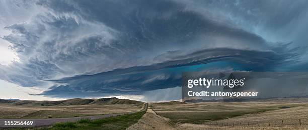 supercell thunderstorm - kansas landscape stock pictures, royalty-free photos & images