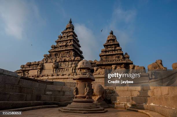shore temple, mahabalipuram, chennai, india - dravidian stock pictures, royalty-free photos & images