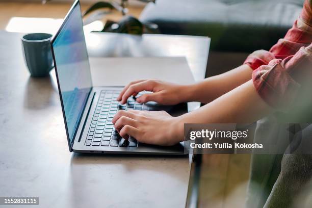 man using screen laptop at home - web page stock pictures, royalty-free photos & images