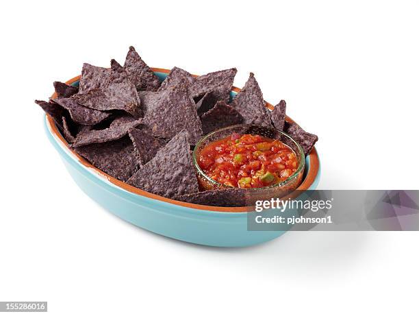 blue corn chips - tortilla chips stockfoto's en -beelden