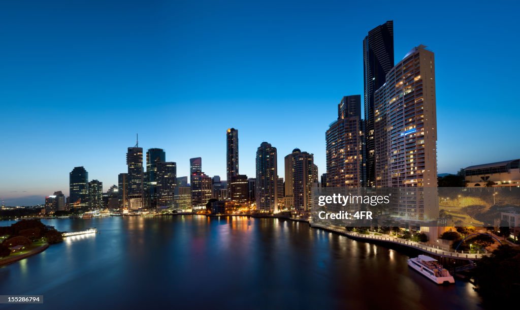 Brisbane Skyline at Twilight (XXXL)