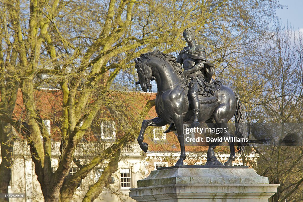 Statue of William III, Queen Square, Bristol