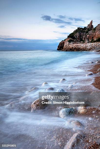 pebbles, moraira, costa blanca - simon higginbottom fotografías e imágenes de stock