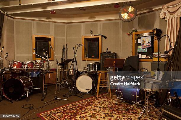musical instruments and audio equipment in a sound studio - musical instruments no people stock pictures, royalty-free photos & images