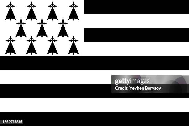 brittany region simple flag. france region flag - breton flag photos et images de collection