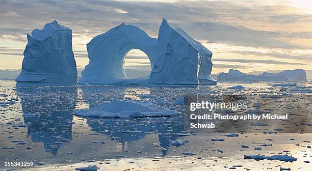 iceberg - ilulissat stock pictures, royalty-free photos & images