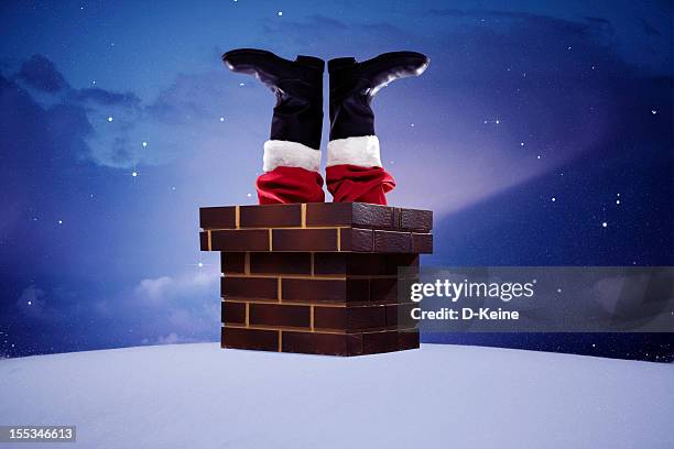 santa noel - chimenea industrial fotografías e imágenes de stock