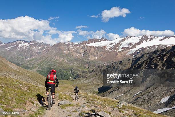 downhill to martell valley, south tyrol - martell valley italy stock pictures, royalty-free photos & images