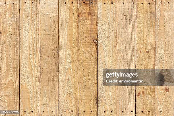 jaula de embalaje de fondo de madera. - crate fotografías e imágenes de stock