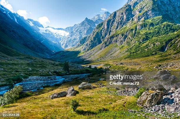 beautiful mountain landscape hdr - wilderness area stockfoto's en -beelden