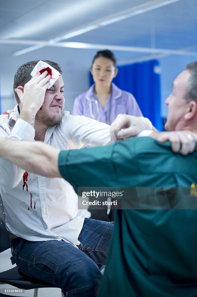 La violencia para hospital personal
