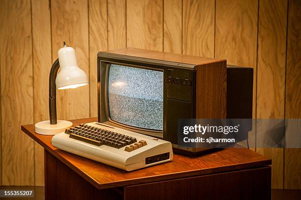 a principios de la década de 1980 vintage retro antiguo de tecnología informática - 1980 computer fotografías e imágenes de stock