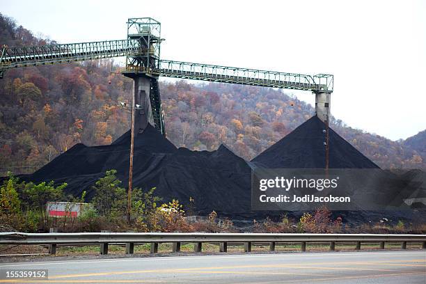 coal mining in west virginia - coal power plant stockfoto's en -beelden