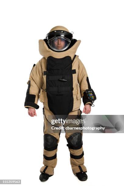 military soldier technician wears bomb suit - bomb squad stock pictures, royalty-free photos & images