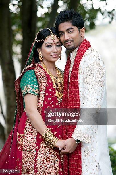 2,951 Indian Bride And Groom Photos and Premium High Res Pictures - Getty Images 2,951 Indian Bride And Groom Photos and Premium High Res Pictures - Getty Images