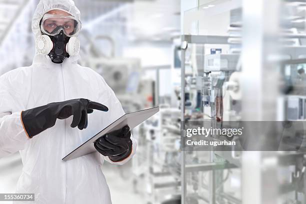 young scientist - renrumsdräkt bildbanksfoton och bilder