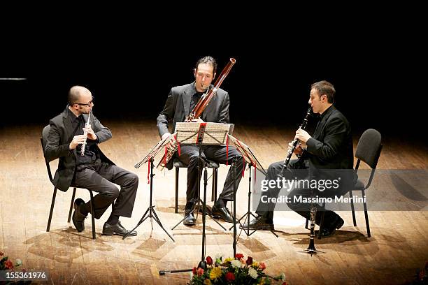 trio - classical musician stock pictures, royalty-free photos & images