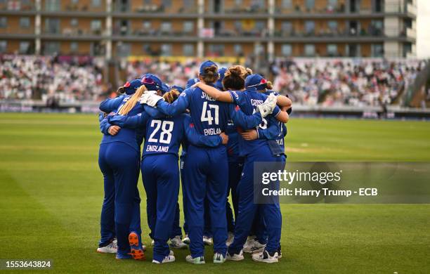 Players of England looks on from the huddle during the Women's Ashes 3rd We Got Game ODI match between England and Australia at The Cooper Associates...