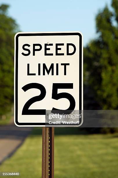 speed limit 25 - speed limit sign stock pictures, royalty-free photos & images