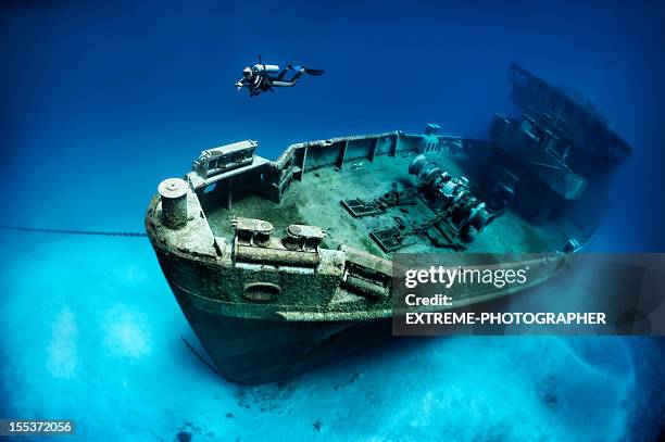 subron 6, kittiwake - aqualung diving equipment stock pictures, royalty-free photos & images