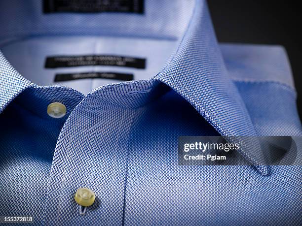 close-up de uma camisa masculina - collar - fotografias e filmes do acervo