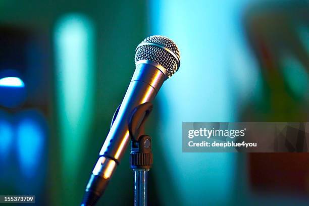 microphone on stage - stage microphone stock pictures, royalty-free photos & images