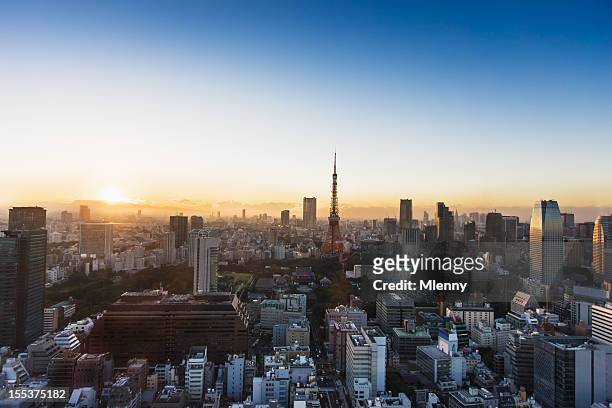 tokyo pôr do sol - horizon over land imagens e fotografias de stock